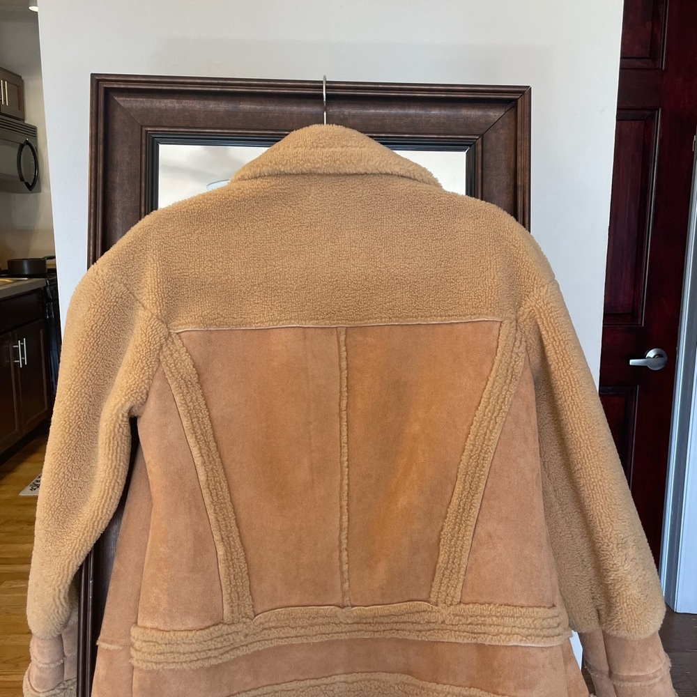 Cozy Tan Fall Jacket - image 4